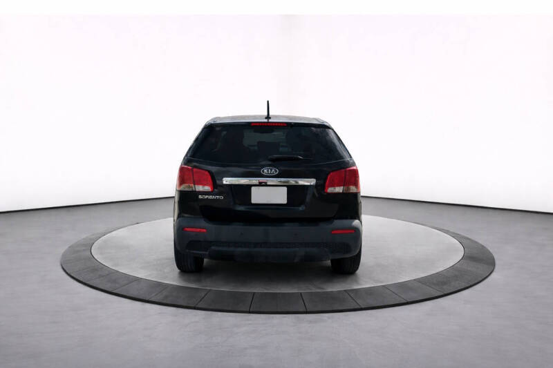 2013 Kia Sorento LX