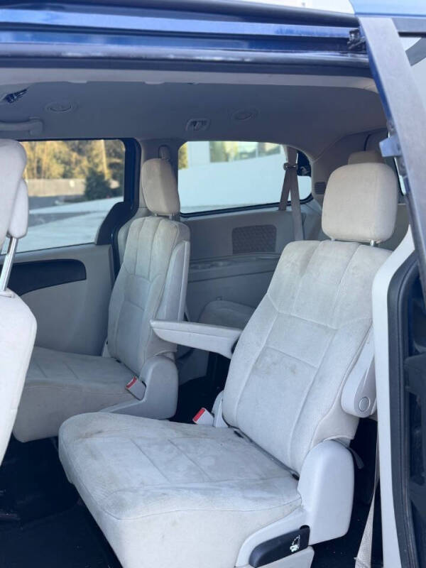 2011 Dodge Grand Caravan Express