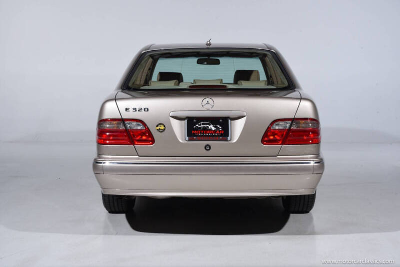 2001 Mercedes-Benz E-Class E 320