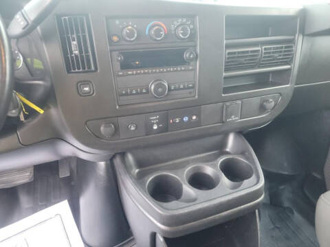 2021 Chevrolet Express 2500