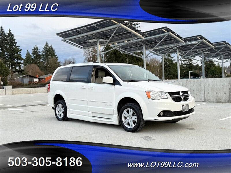 2011 Dodge Grand Caravan Crew