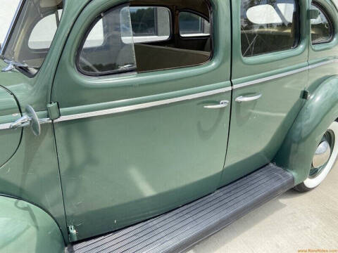 1940 Ford Deluxe