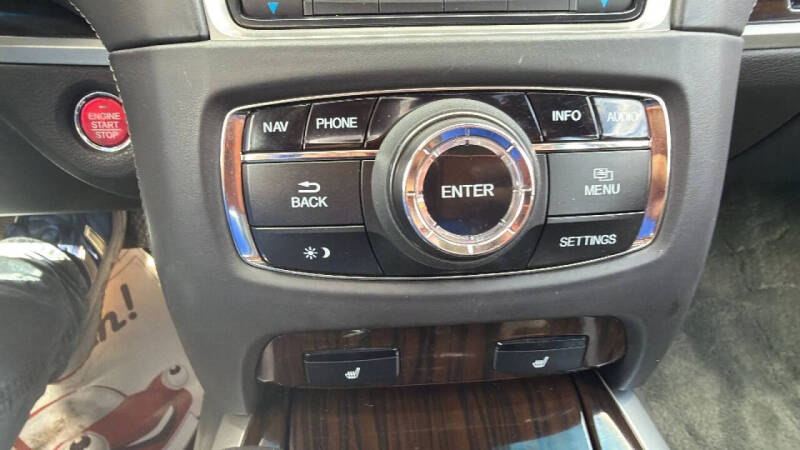 2015 Acura RLX w/Tech