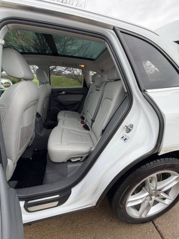 2014 Audi Q5 2.0T quattro Premium Plus