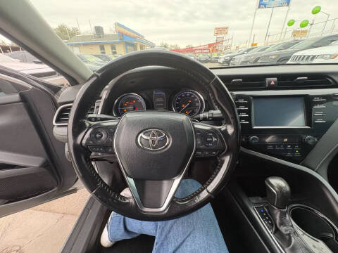 2019 Toyota Camry Hybrid