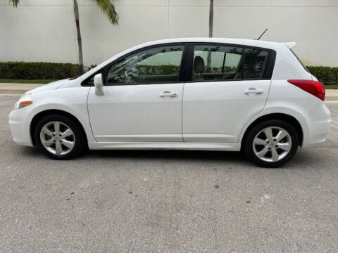 2011 Nissan Versa 1.8 SL