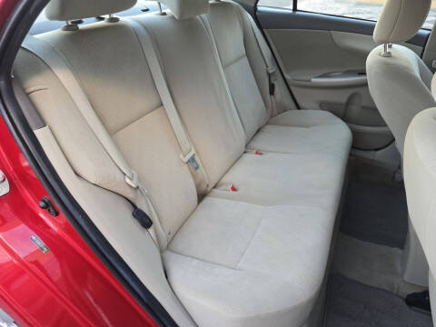 2010 Toyota Corolla LE