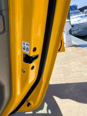 2004 HUMMER H2 Lux Series