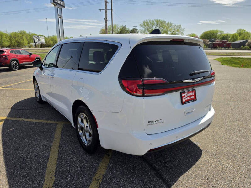 2024 Chrysler Pacifica Limited