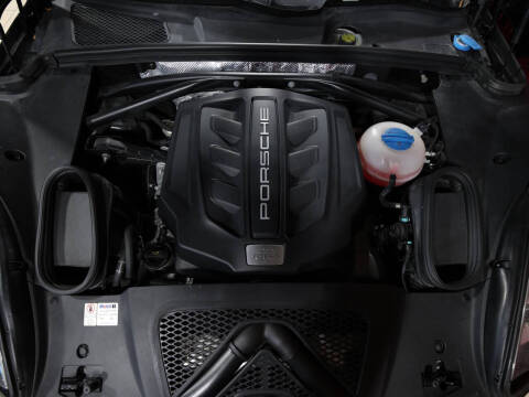 2015 Porsche Macan S