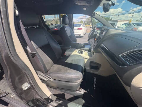 2016 Dodge Grand Caravan SXT