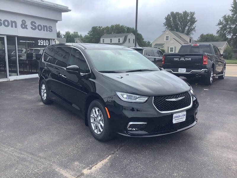 2025 Chrysler Pacifica Select