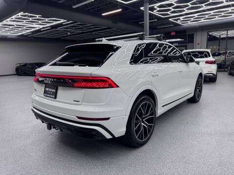 2020 Audi Q8 quattro Prestige 55 TFSI