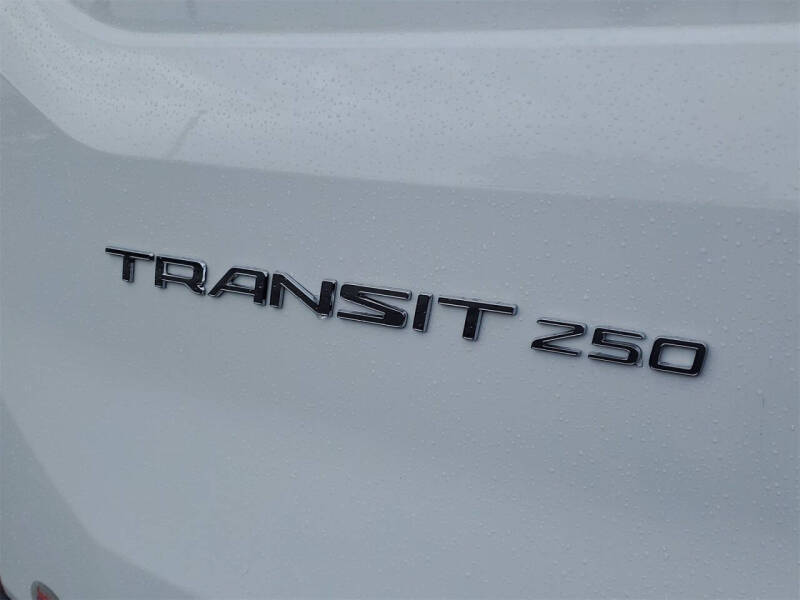 2025 Ford Transit 250