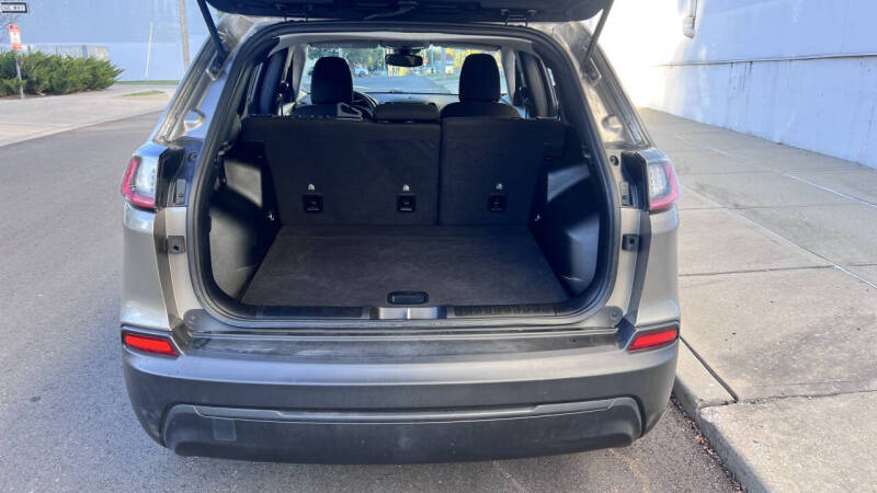 2021 Jeep Cherokee Latitude