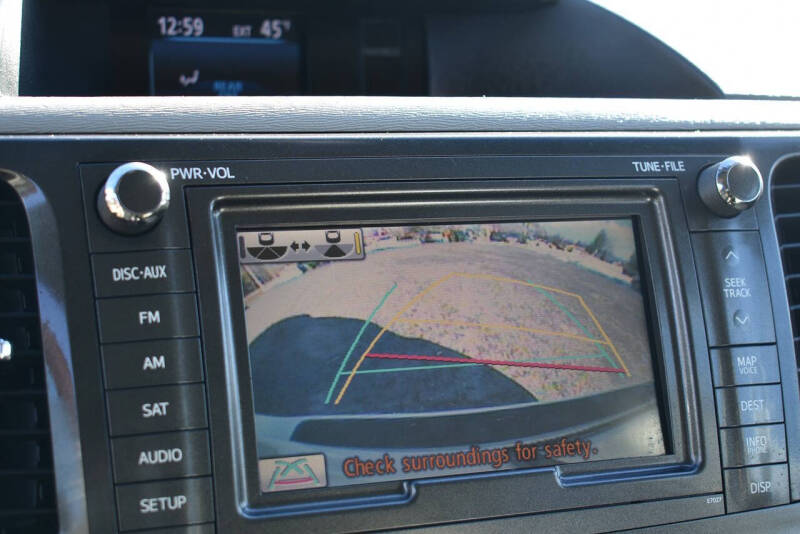 2013 Toyota Sienna Limited 7-Passenger