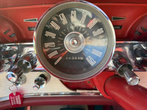 1962 Ford Thunderbird