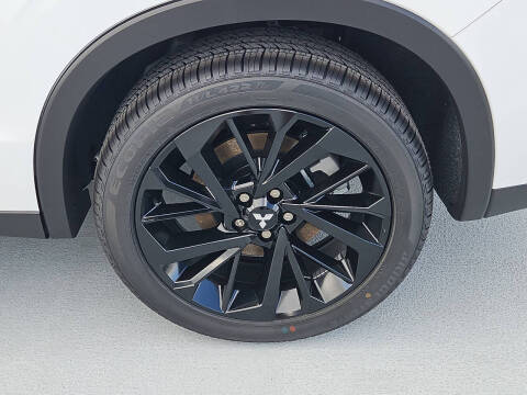 2025 Mitsubishi Outlander PHEV SEL Black Edition