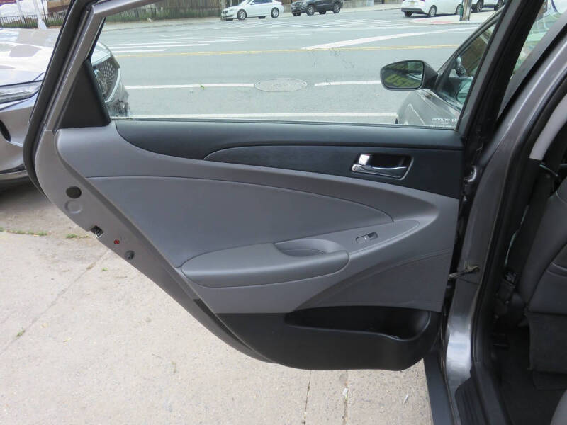2011 Hyundai Sonata GLS
