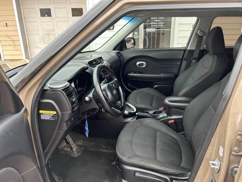 2014 Kia Soul +