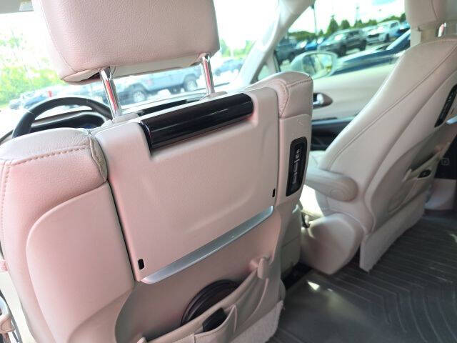 2018 Chrysler Pacifica Touring L Plus