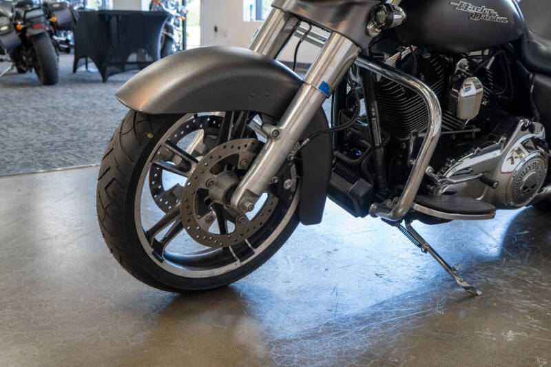 2016 Harley-Davidson Street Glide Special