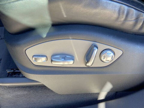 2020 Porsche Macan Turbo