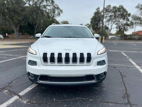 2014 Jeep Cherokee for sale at Florida Prestige Collection in Saint Petersburg FL