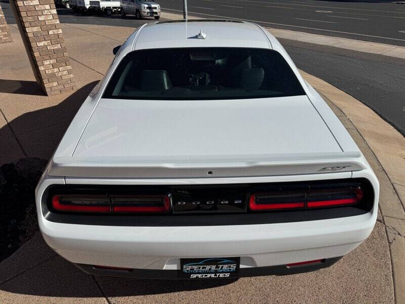 2016 Dodge Challenger SRT 392