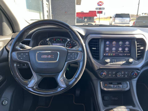 2021 GMC Acadia AT4