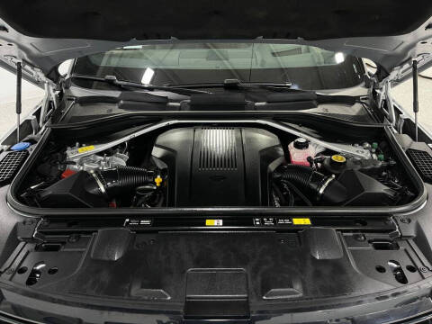 2024 Land Rover Range Rover P530 SE