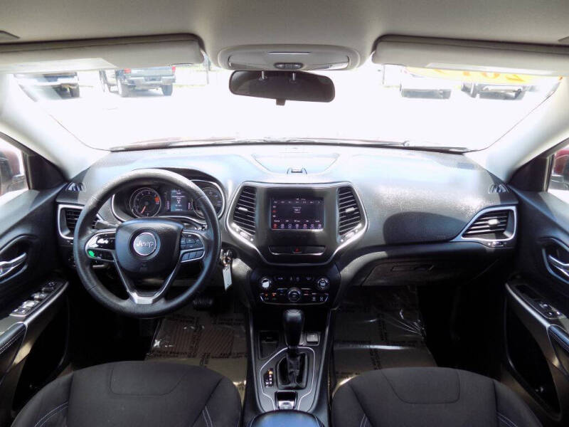 2019 Jeep Cherokee Latitude