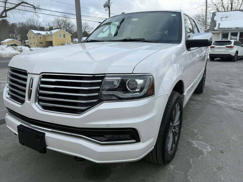 2017 Lincoln Navigator L Select