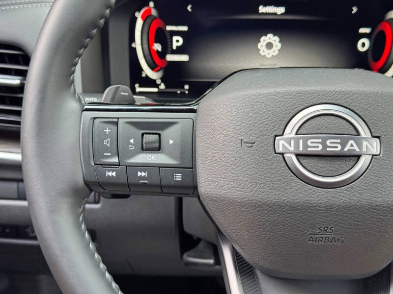 2025 Nissan Rogue Platinum