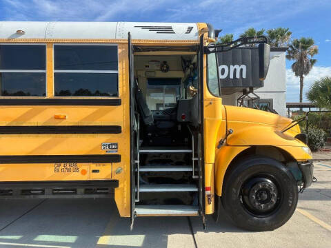 2009 IC Bus CE Series