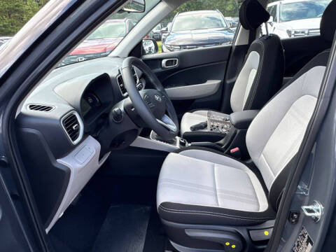 2025 Hyundai Venue SEL