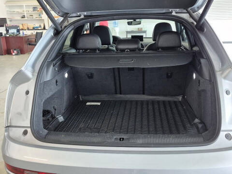 2016 Audi Q3 2.0T quattro Premium Plus