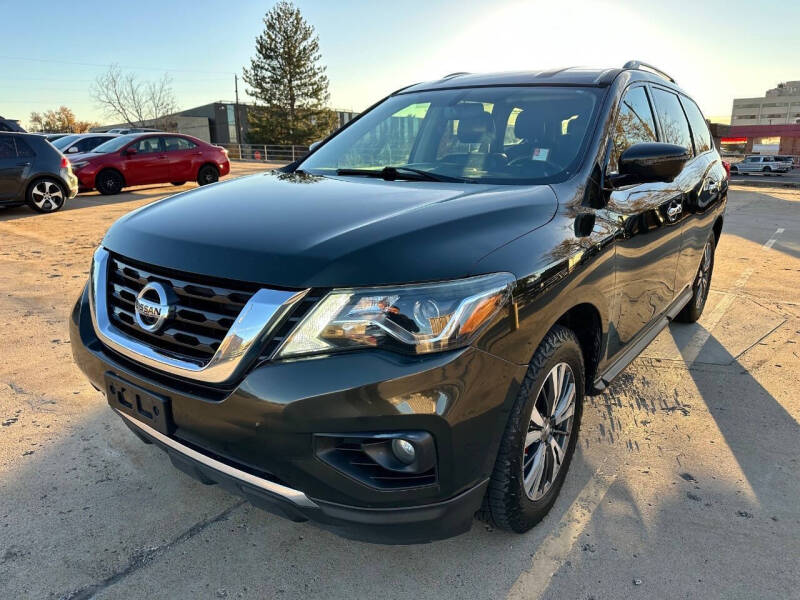 2017 Nissan Pathfinder SL