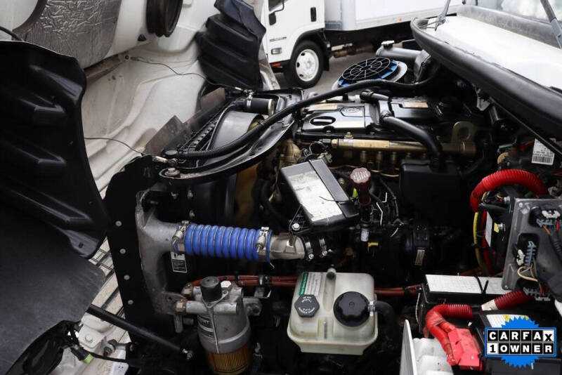 2019 Freightliner M2 106