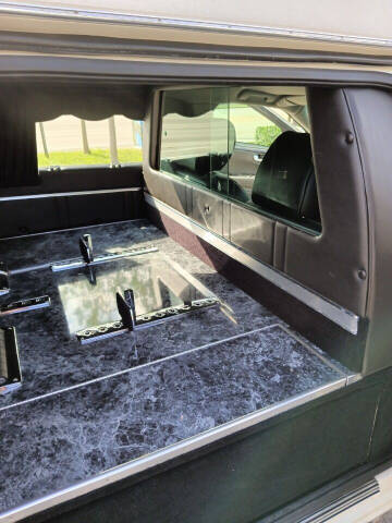 2011 Cadillac DTS Pro Coachbuilder Limo