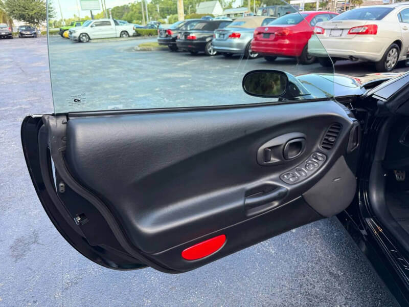 2003 Chevrolet Corvette