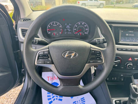 2020 Hyundai Accent SE