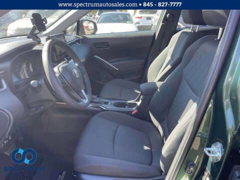 2023 Toyota Corolla Cross LE