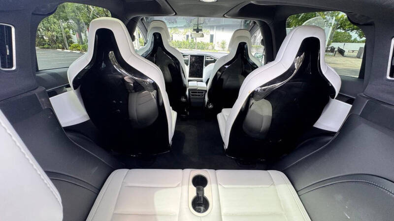 2016 Tesla Model X 75D