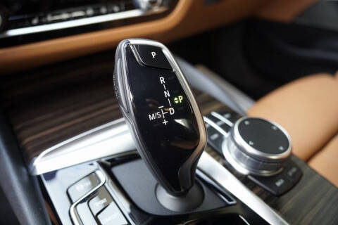 2021 BMW 5 Series 530i