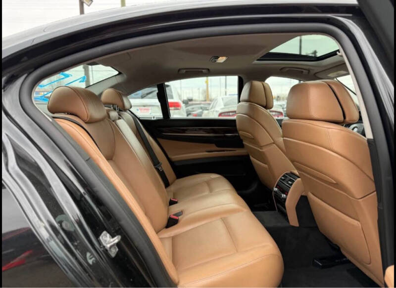 2012 BMW 7 Series