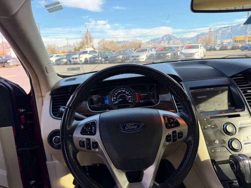 2014 Ford Taurus Limited