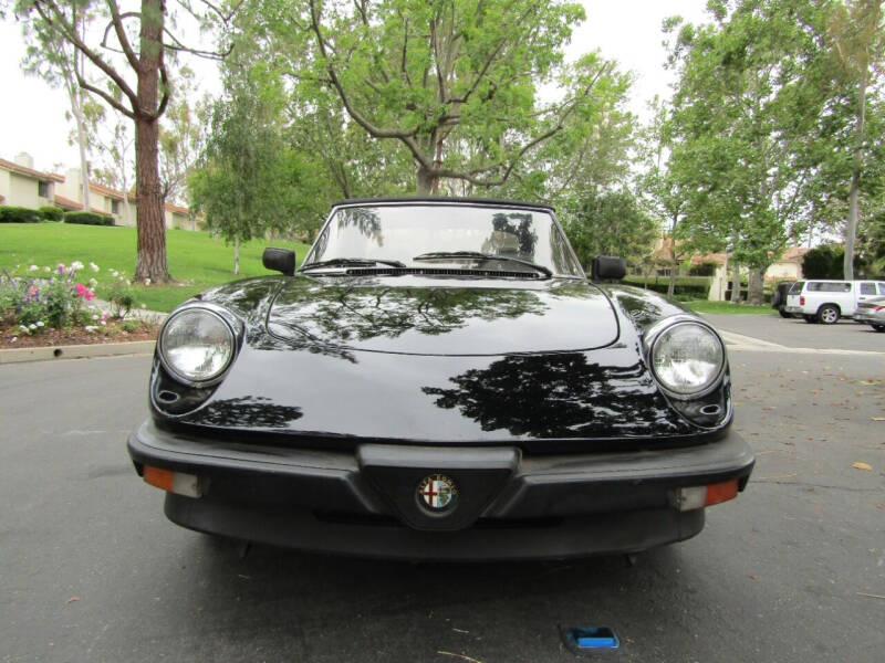 1987 Alfa Romeo Spider Veloce