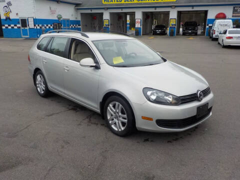 2012 Volkswagen Jetta for sale at RTE 123 Village Auto Sales Inc. in Attleboro MA