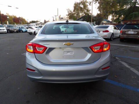 2017 Chevrolet Cruze LS Manual